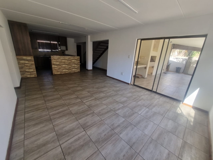 3 Bedroom Property for Sale in Waterval East North West